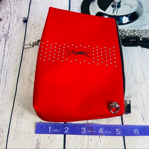 YSL crossbody pouch shoulder bag from the beauty line comes with 2 style chains - Picture 11 of 11